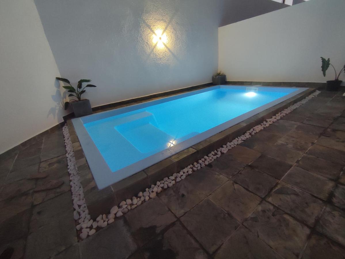 Golden Square Villa & Private Pool Flic-en-Flacq 외부 사진