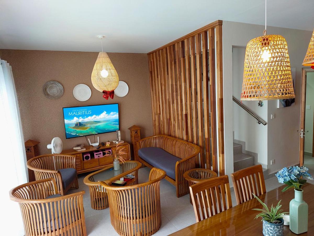 Golden Square Villa & Private Pool Flic-en-Flacq 외부 사진